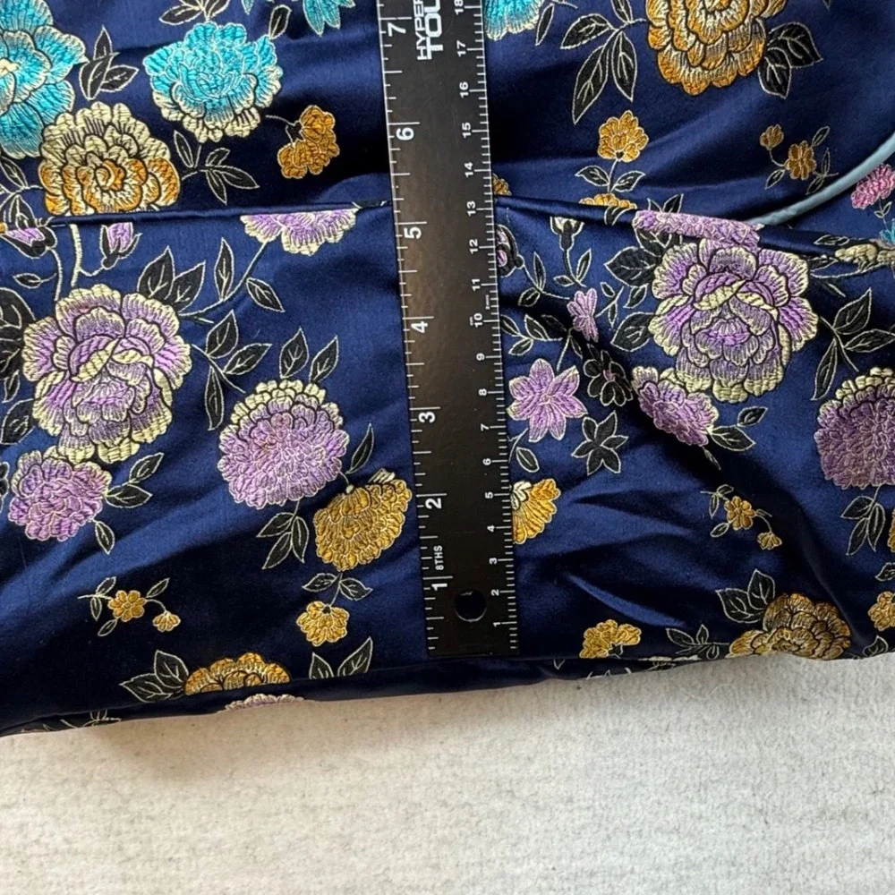 Mommy‎ Bag kecci Convertible Diaper Bag backpack Navy Floral silky - small marks